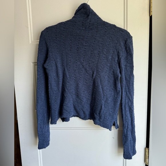 Anthropologie lightweight turtleneck sweater - Picture 2 of 4